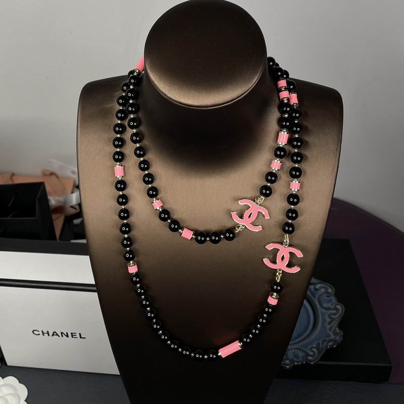 Chanel necklace 1lyx40